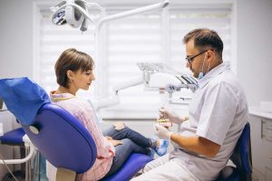 5 Tips From A Doctor To Keep Your Teeth Healthy
