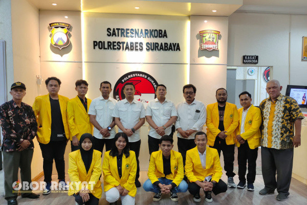 Dalam mendukung program Kampung bebas Narkoba yang saat ini digalakan Polrestabes Surabaya mendapat dukungan dari Universitas Yos Soedarso, dalam hal itu Ichwan Bagus Airlangga, selaku wakil rektor mengharapkan penyuluhan tak hanya di kampung kampung, melainkan juga terjadi di Kampus-Kampus, Rabu (20/9/2023).