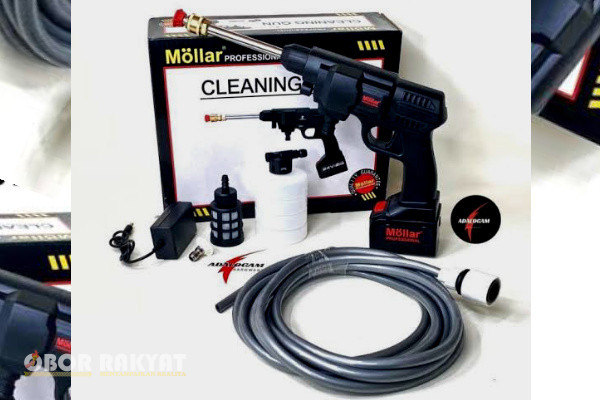 Jet Cleaner atau mesin Steam merupakan alat untuk menyemprotkan air dengan tekanan tinggi yang bisa digunakan untuk berbagai kebutuhan seperti membersihkan perkakas menyiram tanaman bahkan hingga mencuci kendaraan.