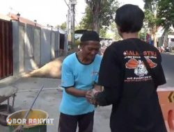 Tebarkan Kebaikan, Komunitas STMJ Kabupaten Bondowoso Bagikan Ratusan Nasi Bungkus