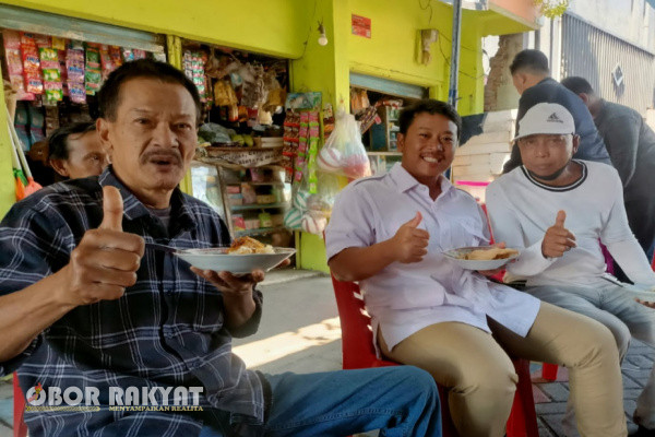 Aksi penggalangan dukungan dan simpati mulai dilakukan para bakal calon legislatif (Bacaleg) yang akan bertarung di Pemilu 2024 mendatang.
