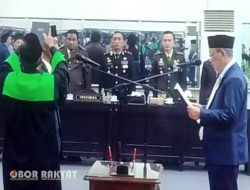 Ketua DPRD Bondowoso, Lantik Anggota PAW Fraksi PKS