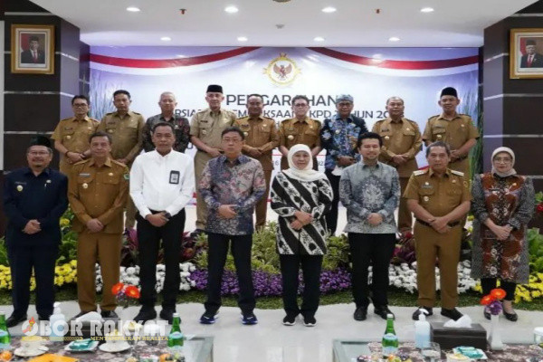 Bondowoso, Obor Rakyat - Dalam rangka mewujudkan pemerintahan yang bersih dan akuntabel, Badan Pemeriksaan Keuangan Republik Indonesia (BPK RI), mengundang seluruh kepala daerah dilingkungan Provinsi Jawa Timur.
