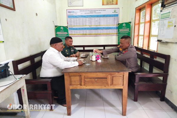 Bondowoso, Obor Rakyat - Secangkir kopi sejuta inspirasi demikian secuil kata yang kini mulai banyak dilakukan oleh sebagian atau sekelompok warga masyarakat, bahkan aparatur negara dalam menjalin silaturahmi.