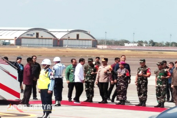Bali, Obor Rakyat - Presiden Republik Indonesia, Joko Widodo (Jokowi) kunjungan kerja ke Bali, Selasa (31/10/2023).