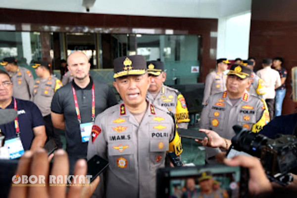 Surabaya, Obor Rakyat - Kapolda Jatim, Irjen Pol Drs. Imam Sugianto menyatakan, bahwa siap mengamankan dua Agenda Besar terdekat di Jawa Timur, agar aman dan lancar.