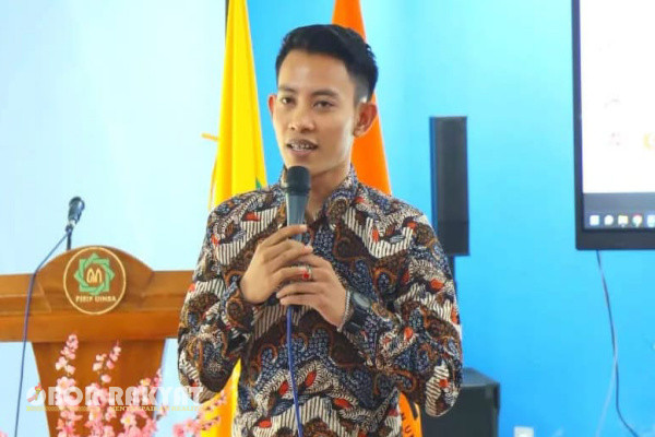 Surabaya, Obor Rakyat - Hendra Prayogi selaku ketua DPD GMNI Jatim mengatakan, organisasi itu menjunjung tinggi marwah GMNI yang independen tidak berafiliasi atau berhubungan dengan Capres atau Parpol tertentu.
