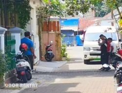 Tindak Lanjut OTT, Tim Penyidik KPK Kembali Geledah Dua Kontraktor di Bondowoso