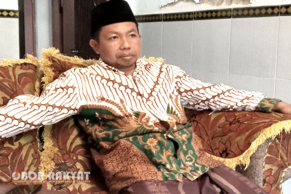 Situbondo, Obor Rakyat - Dengan berkembangnya zaman di saat ini karena teknologi tambah maju, Jumarto selaku ketua Forum Komunikasi Diniyah Takmiliyah (FKDT) Kabupaten situbondo, mejelaskan, moral dan ahlak kita tetap terjaga.