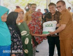 Guna Memastikan Efektivitas dan Berkelanjutan Program Bantuan Pangan, Pj Bupati Bondowoso Monitoring Penyalurannya