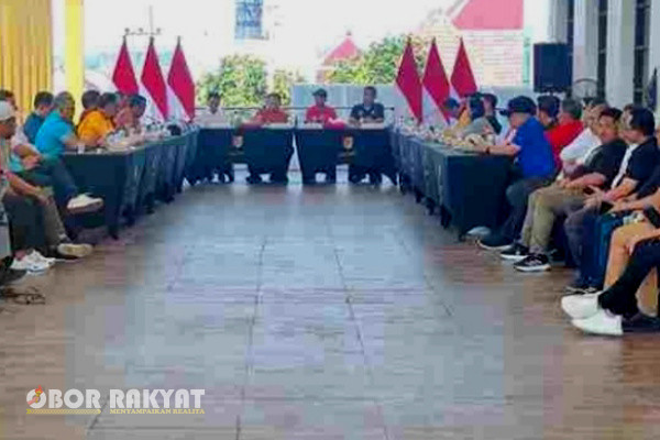 Jember, Obor Rakyat – Mengawali tahun 2024, Pemerintah Kabupaten (Pemkab) Jember, Provinsi Jawa Timur, tetap menggelar sinergi dan kolaborasi mingguan Setiap Rabo (Si Rambo).