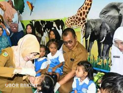 Pj Bupati Bondowoso Turut Ambil Bagian, Acara Supervisi Sub Pin Polio Tahun 2024