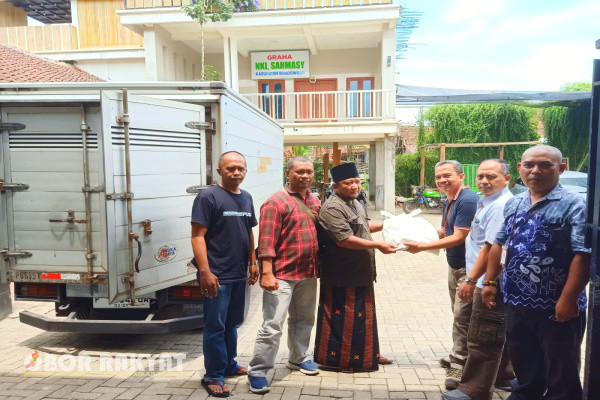 Bondowoso, Obor Rakyat - Tanggung Jawab Sosial dan Lingkungan (TJSL) yang merupakan kewajiban perusahaan terus digalakkan oleh Perum Perhutani KPH Bondowoso, sebagai wujud rasa peduli pada masyarakat sekitar dan lingkungan.