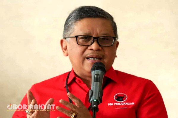 Jakarta, Obor Rakyat - Sekretaris Jenderal Partai Demokrasi Indonesia Perjuangan (PDIP), Hasto Kristiyanto menyatakan, pasangan calon presiden dan wakil presiden nomor urut 2 Prabowo Subianto - Gibran Rakabuming merepresentasikan keinginan Presiden Joko Widodo (Jokowi) untuk menjabat 3 periode.