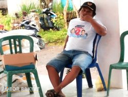 Beredar, Foto Oknum Perangkat Desa di Bondowoso Mengenakan Kaos Paslon Presiden, Saat Penyaluran Bantuan Pangan