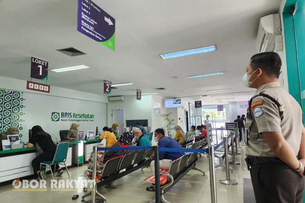 Surabaya, Obor Rakyat - Badan Penyelenggara Jaminan Sosial (BPJS) Kesehatan menjamin perlindungan kesehatan terhadap risiko penyakit dan kematian petugas penyelenggara Pemilu dan Pilkada serentak yang baru saja selesai dilaksanakan.