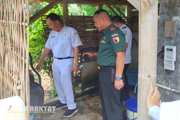 Bondowoso, Obor Rakyat - Meningkatnya kasus Demam Berdarah Dengue (DBD) di kabupaten Bondowoso, Provinsi Jawa Timur, di awal tahun 2024 ini tampaknya harus mendapatkan perhatian penuh dari pemerintah daerah beserta dinas terkait. Pasalnya, semakin hari semakin banyak kasus kejadian DBD dan yang dirawat di fasilitas kesehatan (Faskes).