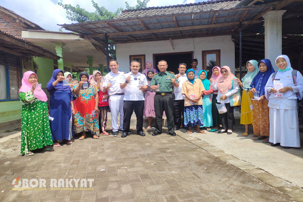 Bondowoso, Obor Rakyat - Meningkatnya kasus Demam Berdarah Dengue (DBD) di kabupaten Bondowoso, Provinsi Jawa Timur, di awal tahun 2024 ini tampaknya harus mendapatkan perhatian penuh dari pemerintah daerah beserta dinas terkait. Pasalnya, semakin hari semakin banyak kasus kejadian DBD dan yang dirawat di fasilitas kesehatan (Faskes).