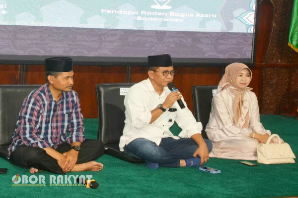 Bondowoso, Obor Rakyat – Bertempat di pendopo Raden Bagus Asra (RBA) Ki Ronggo, Penjabat (Pj) Bupati Bondowoso, Bambang Soekwanto melakukan silaturahmi dengan insan pers, Senin (8/4/2024).