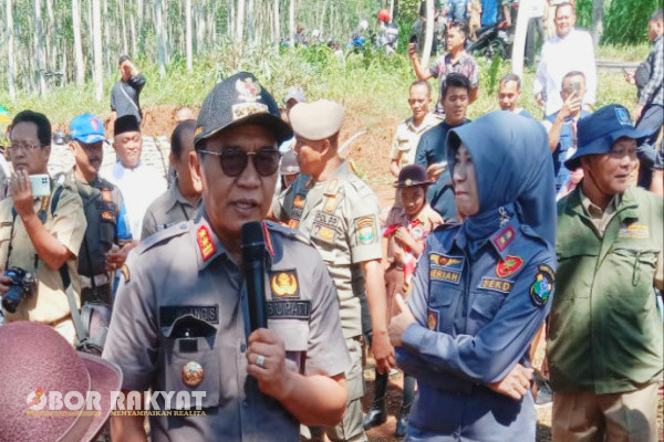 Bondowoso, Obor Rakyat – Pemerintah Kabupaten (Pemkab) Bondowoso melalui Dinas Pertanian dan Ketahanan Pangan (DPKP) menggelar acara "Beg Rembeg" bersama Pj Bupati, bertempat di Desa Binakal, Kecamatan Binakal.