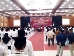 657 Anggota PPS Pilkada 2024 Kabupaten Bondowoso Dilantik, Ketua KPU Ingatkan Jaga Kekompakan 