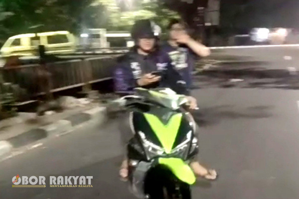 Surabaya, Obor Rakyat - Kepolisian Sektor (Polsek) Wonocolo, Polrestabes Surabaya giat Ops Tekan Kriminalitas pada malam hari.