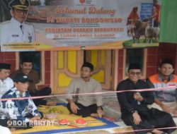 Pj Bupati Bondowoso, Kunjungi Pembagian Daging Kurban di Rumah Zakat Taman Lansia Barokah