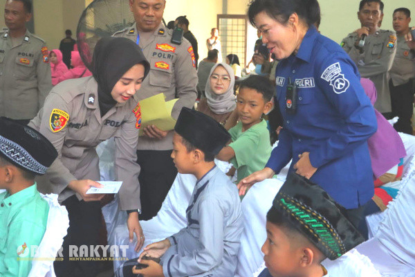Mojokerto, Obor Rakyat – Menyambut hari Bhayangkara ke – 78, Polres Mojokerto Polda Jatim menggelar berbagai kegiatan diantaranya Bakti Sosial dan Kesehatan.