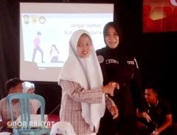 Polwan Polres Probolinggo Beri Edukasi Pelajar Stop Bullying dan Bijak Bermedsos