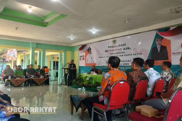 Bondowoso, Obor Rakyat - Memasuki tahapan Pilkada serentak 27 November 2024, Aparatur Sipil Negara (ASN) di lingkungan Pemerintah Kabupaten (Pemkab) Bondowoso dihimbau untuk menjaga netralitas.