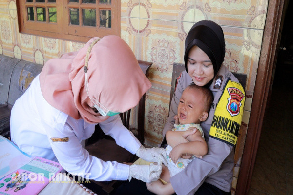 Jakarta, Obor Rakyat - Desa Bedadung, Kecamatan Pakusari, Kabupaten Jember, memiliki sosok inspiratif yang peduli dalam meningkatkan kesejahteraan masyarakat.
