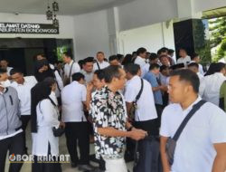 Sebanyak 107 PTT SMP, Ngadu ke DPRD Kabupaten Bondowoso Minta Nasibnya Diperhatikan