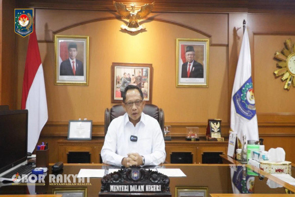 Jakarta, Obor Rakyat - Menteri Dalam Negeri (Mendagri), Tito Karnavian mengungkapkan apresiasi tinggi terhadap Kepolisian Republik Indonesia (Polri) dalam peringatan Hari Bhayangkara ke-78 tahun 2024.