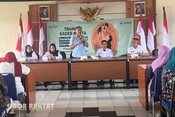 Jakarta, Obor Rakyat - PT Asianagro Agungjaya Apical Group bersama Puskesmas Pembantu Cilincing 1 menggelar kegiatan Training Kader Posyandu Balita dan Sosialisasi “Program Intervensi Stunting” di Kantor Kelurahan Cilincing. Jakarta Utara, Rabu (10/7/2024)