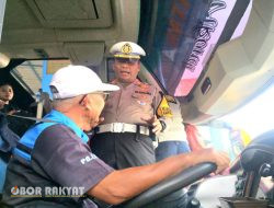 Operasi Patuh Semeru 2024, Polres Lumajang Gelar Sosialisasi Tertib Lalin di Terminal Menak Koncar