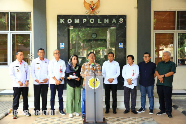 Jakarta, Obor Rakyat - Pendaftaran calon anggota Komisi Kepolisian Nasional (Kompolnas) periode 2024-2028 telah ditutup. Dari 137 orang yang mendaftar, 107 orang lolos verifikasi administrasi.