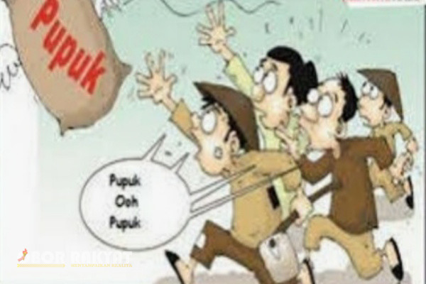 Bondowoso, Obor Rakyat - Fauzi, sekretaris kelompok tani (Poktan) Sengon Tani, Desa Gunosari, Kecamatan Tlogosari, Kabupaten Bondowoso, Jawa Timur, mengeluhkan tentang penebusan pupuk subsidi di kios pengecer.
