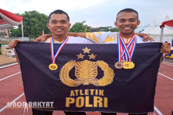Jember, Obor Rakyat - Dua atletik dari Polres Jember, Polda Jawa Timur, berhasil mengukir prestasi gemilang dalam Kejuaraan Nasional (Kejurnas) Salatiga Masters Athletic Championship 2024 yang digelar di Stadion Kridanggo, Kota Salatiga, Jawa Tengah pada tanggal 8-10 Agustus 2024.