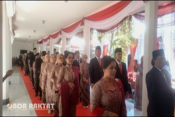 Banyuwangi, Obor Rakyat - 50 Anggota Dewan Perwakilan Rakyat Daerah (DPRD) Kabupaten Banyuwangi periode 2024-2029 resmi dilantik, Rabu (21/8/2024).
