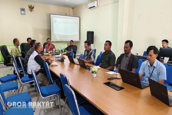 Bondowoso, Obor Rakyat - Rangkaian kegiatan pekerjaan di Perum Perhutani yang menjadi target dan telah tertuang dalam Rencana Kerja Anggaran Perusahaan (RKAP) tentunya tidak terlepas dari kegiatan awal berupa penyusunan rencana tehnik tahunan (RTT) yang mulai disusun pada dua tahun sebelumnya (T-2).