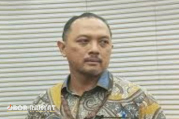 Jakarta, Obor Rakyat - Komisi Pemberantasan Korupsi (KPK) mengungkapkan, bahwa Wali Kota Semarang, Hevearita Gunaryanti Rahayu atau yang akrab disapa Mbak Ita, tak hanya diduga memotong upah pegawainya, tapi juga diduga mendapat uang tambahan dengan memeras para pegawai Badan Pendapatan Daerah (Bapenda) Semarang.