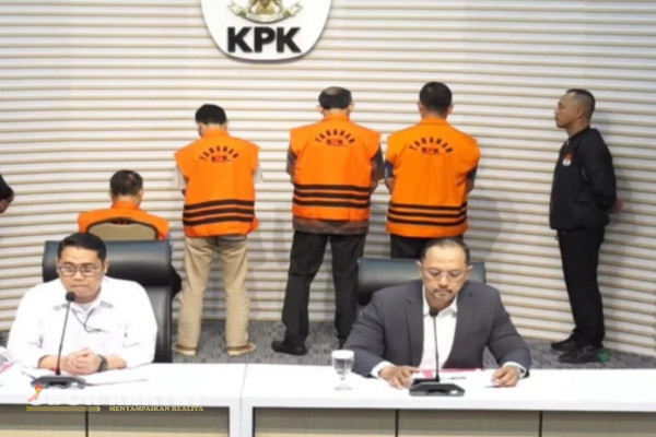 Jakarta, Obor Rakyat – Komisi Pemberantasan Korupsi (KPK) resmi menahan empat tersangka untuk kasus proyek pengadaan Bandung Smart City.