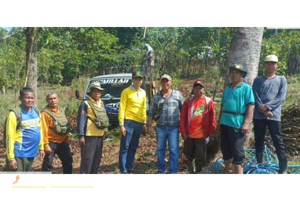 Bondowoso, Obor Rakyat - Tim "Trabas Buana" besutan Misbakhul Munir ADM Perhutani, yang anggota intinya berasal dari management Perum Perhutani KPH Bondowoso, terus melakukan gebrakan untuk mengawal dan memastikan kegiatan pekerjaan berjalan lancar sesuai harapan.