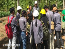 Praktek di Perhutani Bondowoso, Mahasiswa Politan Negeri Kupang Dapat Bimbingan Pembuatan Bibit Secara Vegetatif 