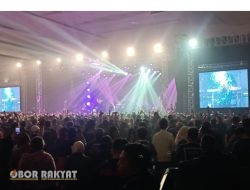 Terpilih dan Dilantik DPR RI, Ahmad Dhani Penuhi Janji Konser Gratis di Grand City Surabaya