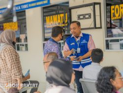 Inovatif Pelayanan, Samsat Surabaya Barat “Tebar” Petugas Rompi Biru