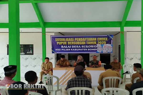 Bondowoso, Obor Rakyat - Penyuluh Pertanian Lapangan (PPL) Desa Sukowono, Kecamatan Pujer, Kabupaten Bondowoso, menggelar sosialisasi pendaftaran Rencana Definitif Kebutuhan Kelompok (RDKK) tahun 2025.