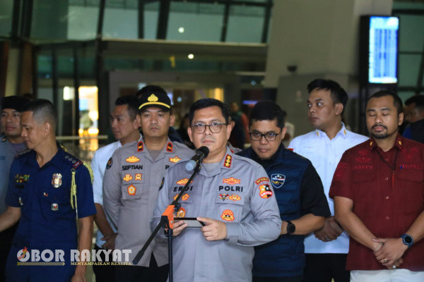 Jakarta, Obor Rakyat – Direktorat Tindak Pidana Siber (Dittipidsiber) Bareskrim Polri berhasil memulangkan seorang tersangka daftar pencarian orang (DPO) kasus perjudian online W88 dari Filipina.