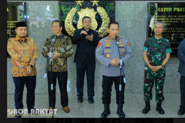Jakarta, Obor Rakyat - Kapolri Jenderal Listyo Sigit Prabowo, menegaskan kesiapan Polri dan seluruh elemen terkait dalam mengawal pelaksanaan Pilkada Serentak 2024 yang akan digelar pada Rabu, 27 November 2024.