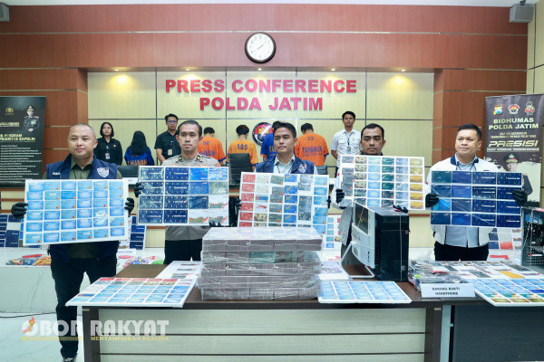 Surabaya, Obor Rakyat - Direktorat Siber Polda Jawa Timur, berhasil membongkar judi online (judol), dan sindikat tindak pidana perdagangan orang (TPPU) jaringan internasional.